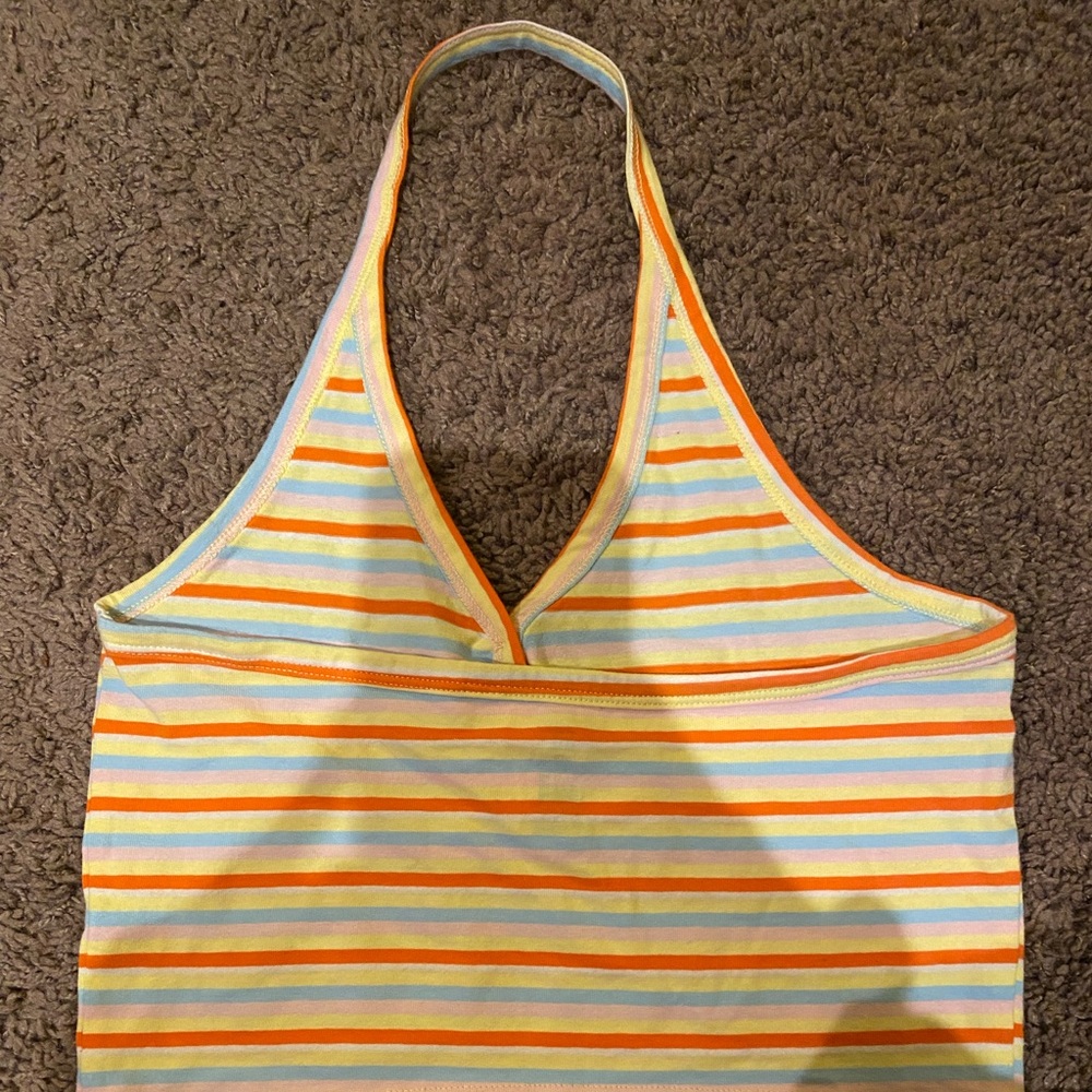 halter top - Picture 2 of 4